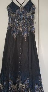 ISO FREE PEOPLE MIDI DRESS